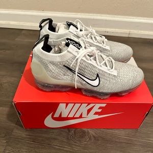 Nike Air VaporMax 2021 FK Running Shoes Men's Sz 8.5 Metallic Silver